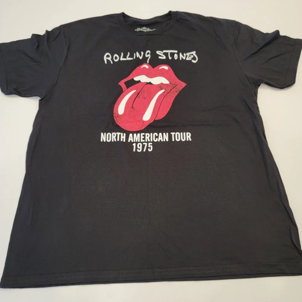 The Rolling Stones Black North American Tour 1975 Graphic Tee T-Shirt XL NEW! - Picture 3 of 8